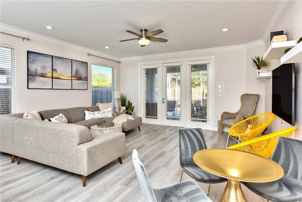 Naples, FL 34108,725 95th AVE N