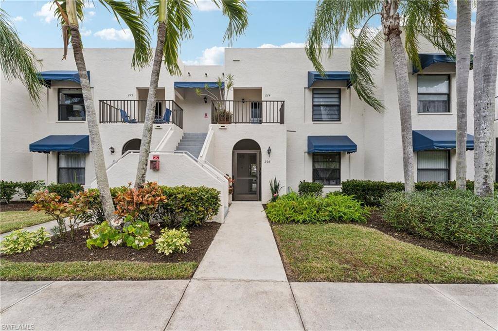 Naples, FL 34105,3313 Europa DR #214