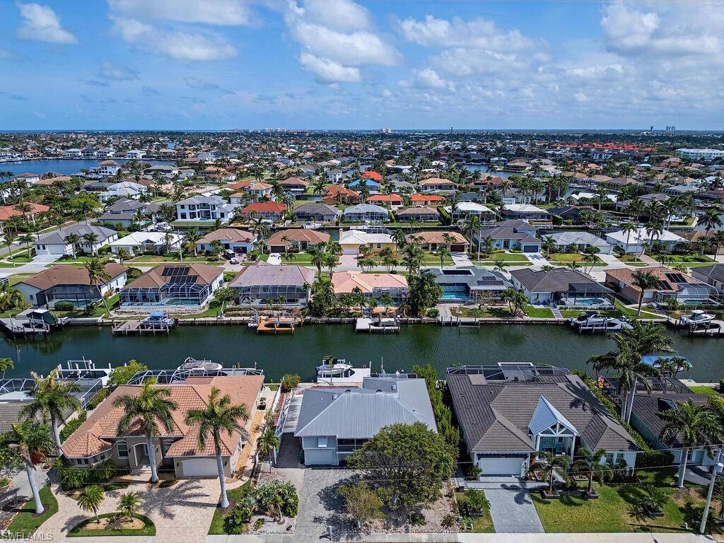 Marco Island, FL 34145,1132 Bond CT