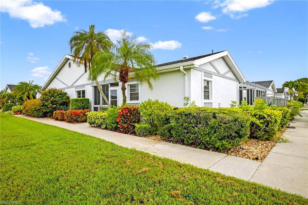 Fort Myers, FL 33919,6886 Bogey DR