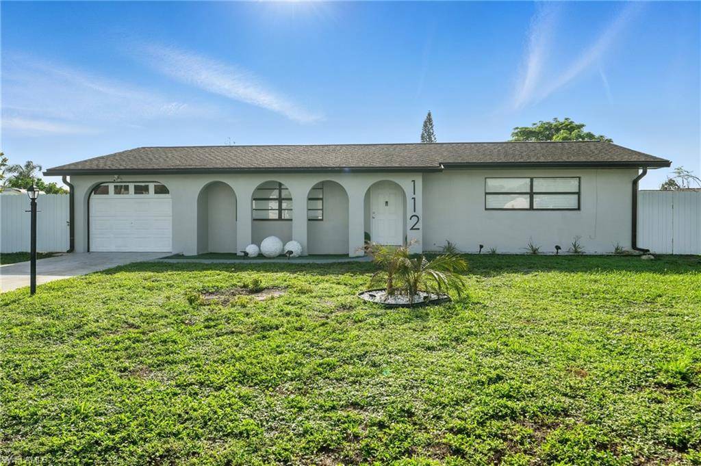 Lehigh Acres, FL 33936,112 Contee DR