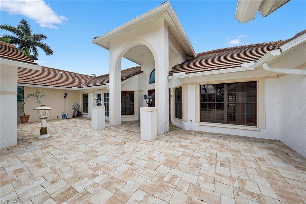 Fort Myers, FL 33912,8060 Glenfinnan CIR