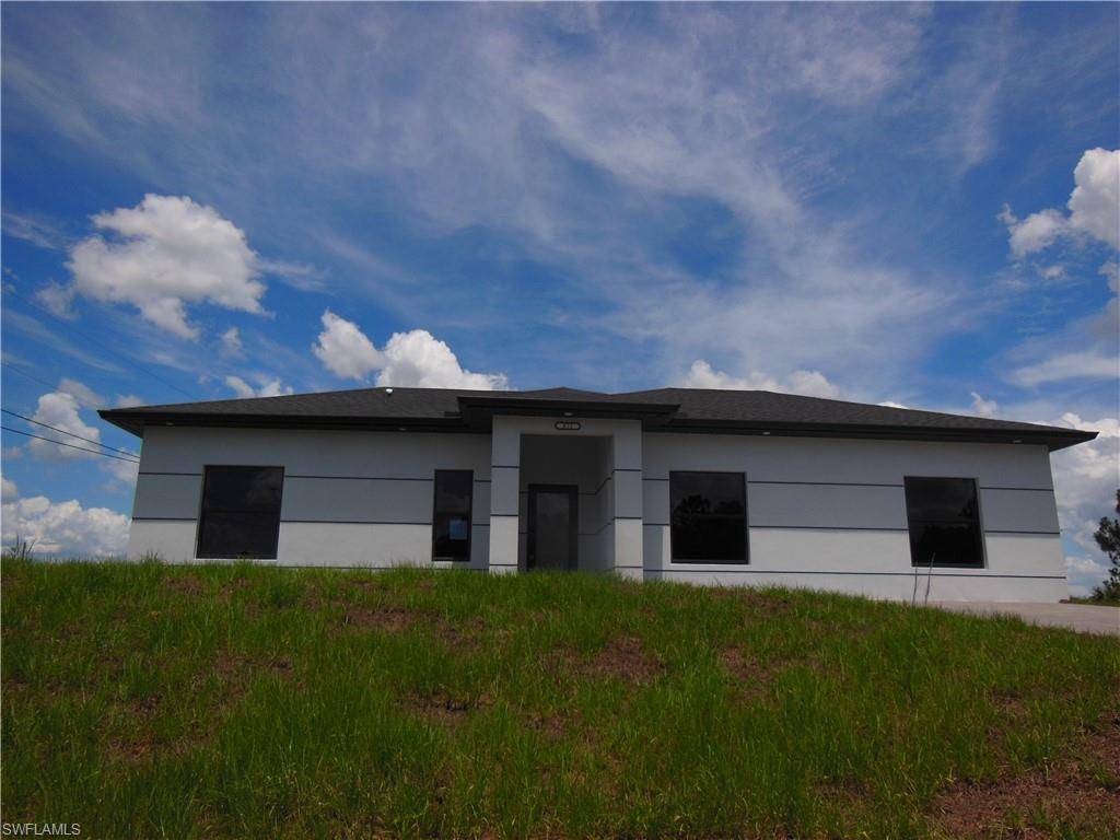 Lehigh Acres, FL 33974,821 Bell BLVD S