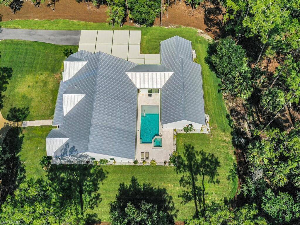 Naples, FL 34117,3475 3rd AVE SW