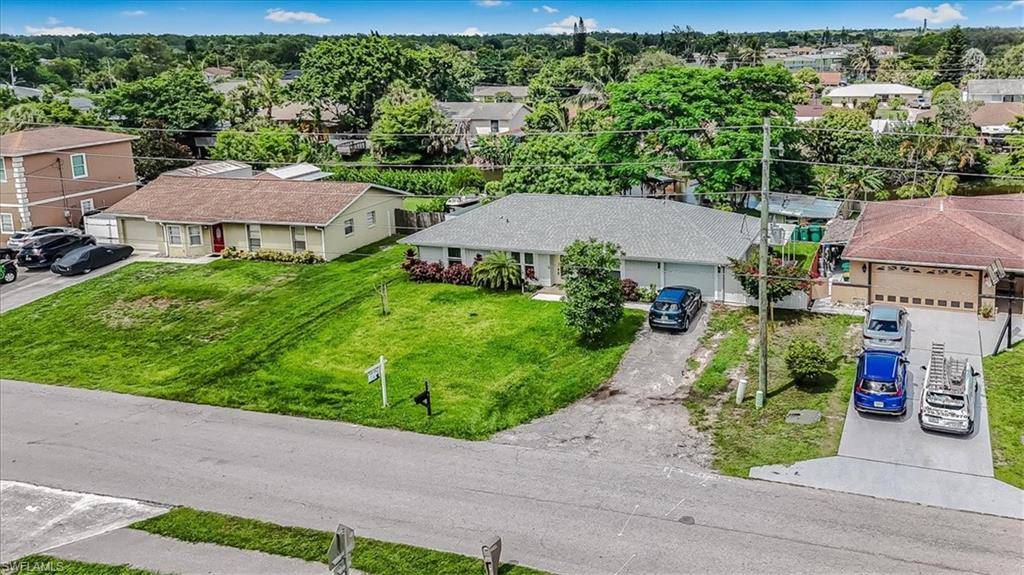 Naples, FL 34116,2048 50th TER SW