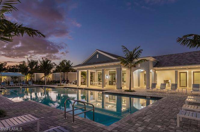 Naples, FL 34112,2567 Seychelles DR #206