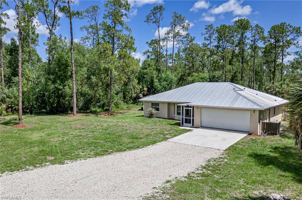 Naples, FL 34120,3191 Golden Gate BLVD E