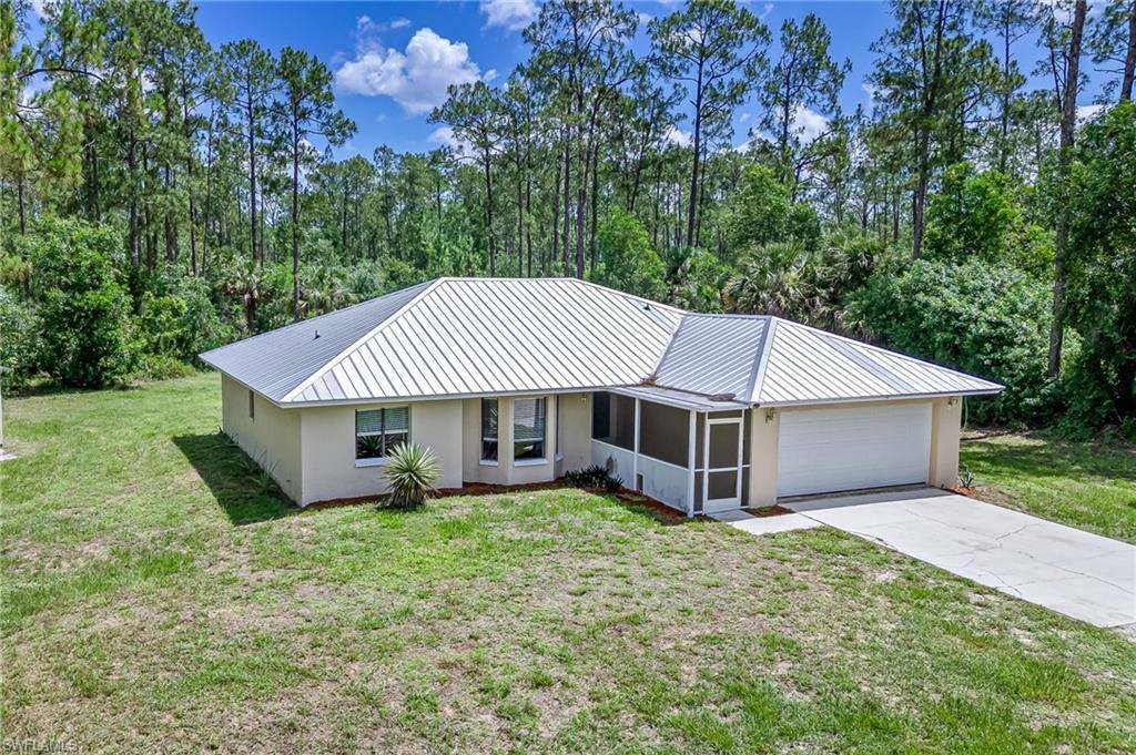 Naples, FL 34120,3191 Golden Gate BLVD E