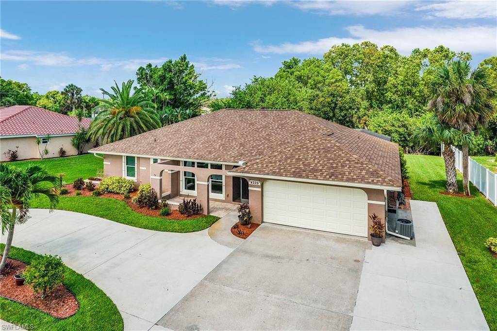 North Fort Myers, FL 33903,4225 Glasgow CT