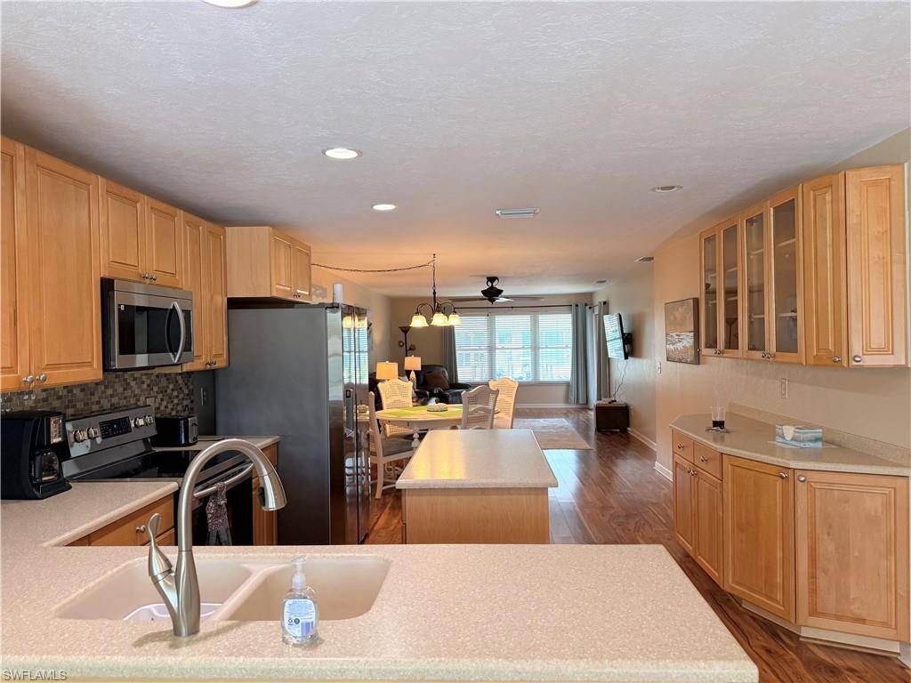 Cape Coral, FL 33904,4211 SE 19th PL #2C