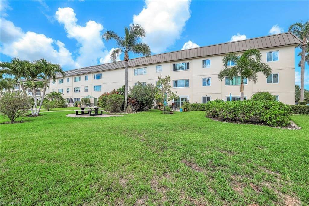 Naples, FL 34114,1000 Manatee RD #A306