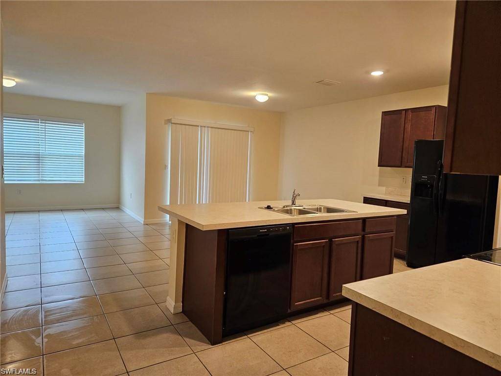 Lehigh Acres, FL 33936,10517 Canal Brook LN