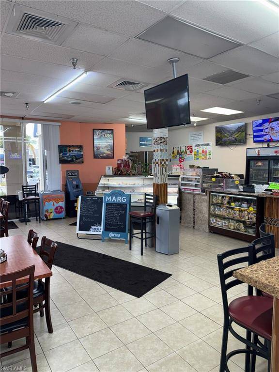 West Palm Beach, FL 33415,1209 S Military TRL