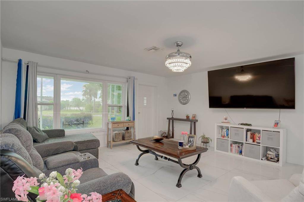 Fort Myers, FL 33905,14539 Riverside DR