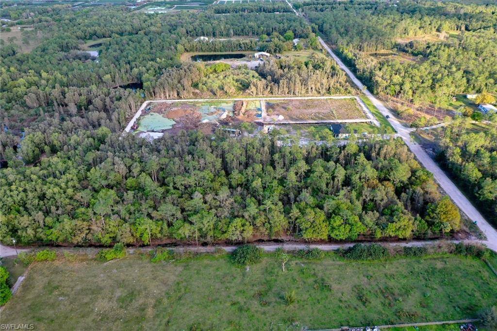 Naples, FL 34120,000 Platt RD