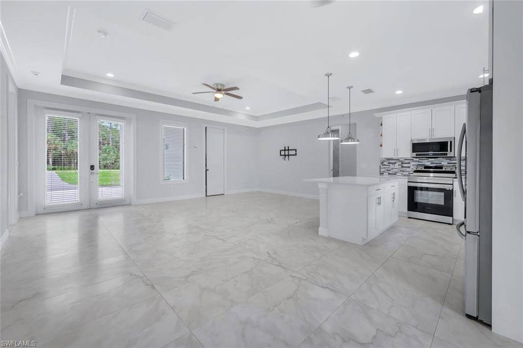 Naples, FL 34117,4447 26th AVE SE