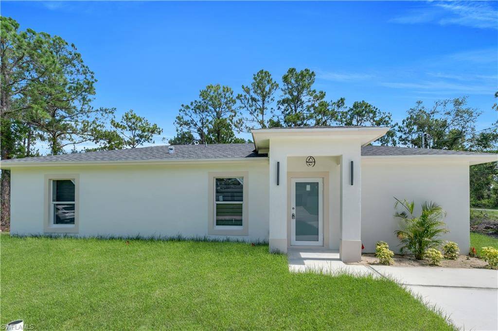 Lehigh Acres, FL 33974,1132 Ravenswood ST E
