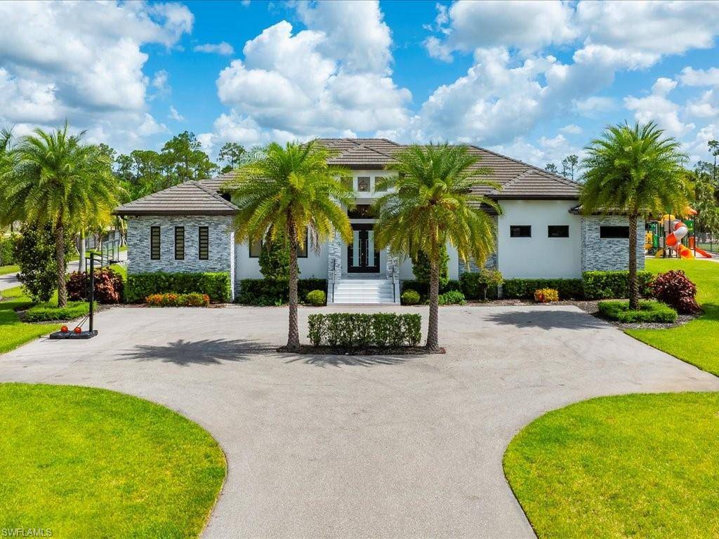 Naples, FL 34117,3363 16th AVE SE