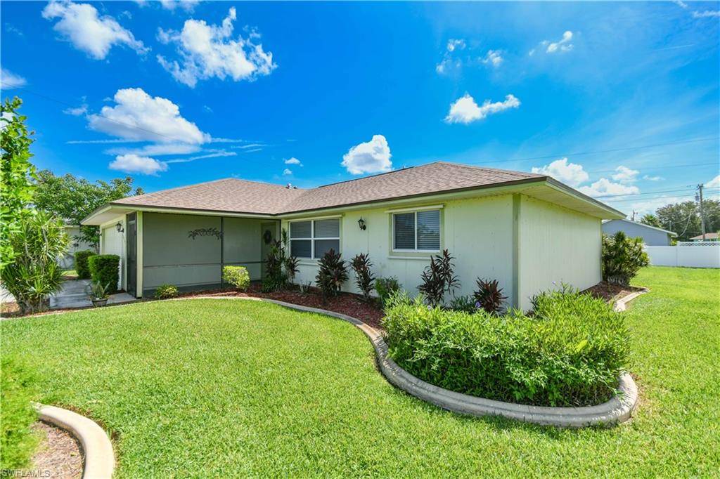 Cape Coral, FL 33914,3913 Pelican BLVD