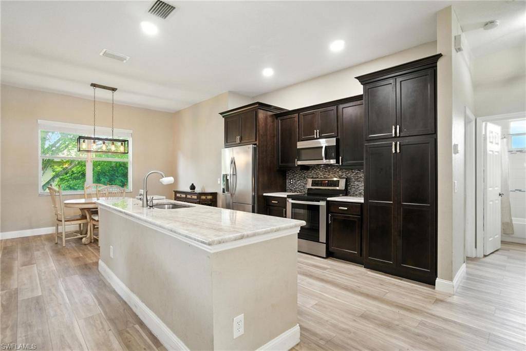 Naples, FL 34120,3271 Lemon LN