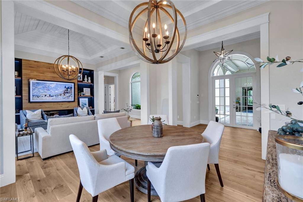 Naples, FL 34108,709 Teal CT