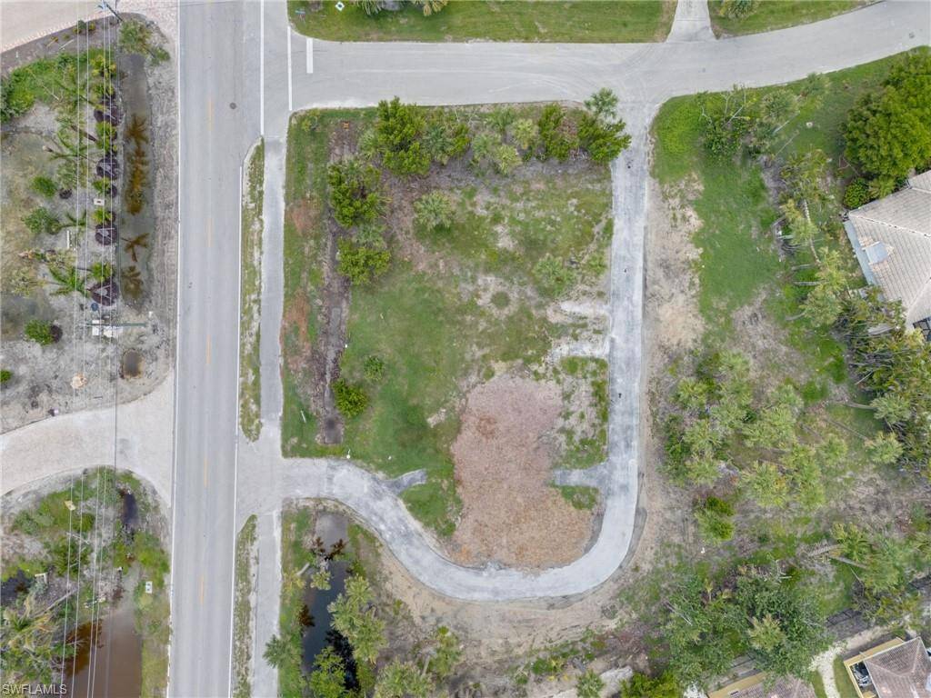 Sanibel, FL 33957,2950 W Gulf DR