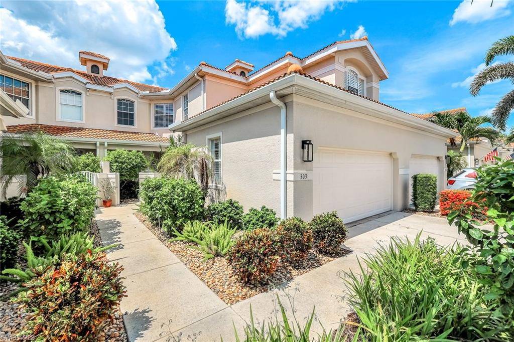 Naples, FL 34109,3082 Windsong CT #303