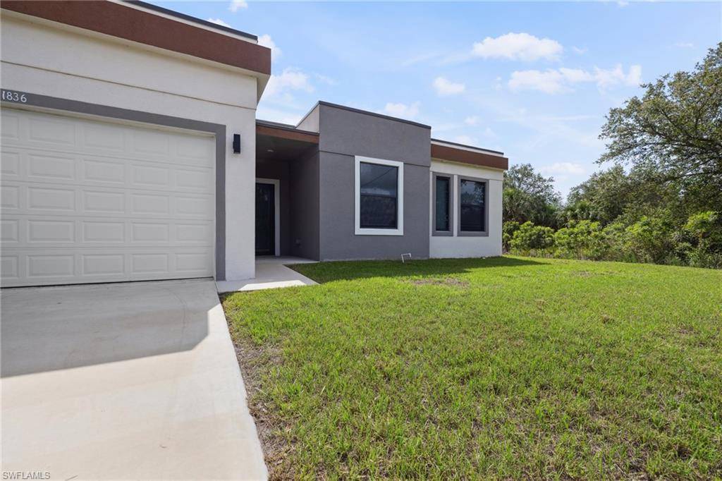 Lehigh Acres, FL 33972,1836 Jacinto AVE