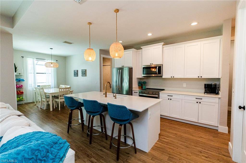 Cape Coral, FL 33991,506 SW 5th ST