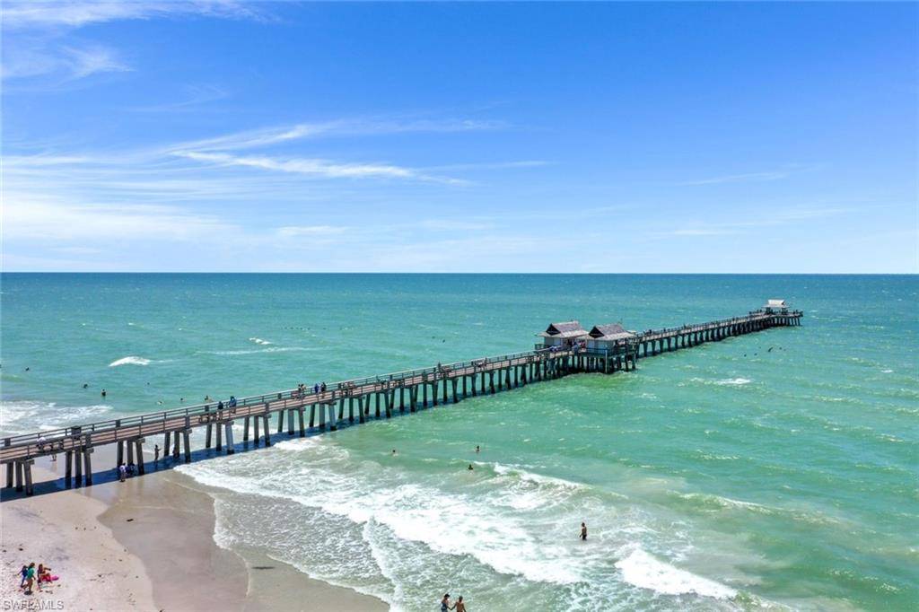 Naples, FL 34102,875 6th AVE S #303