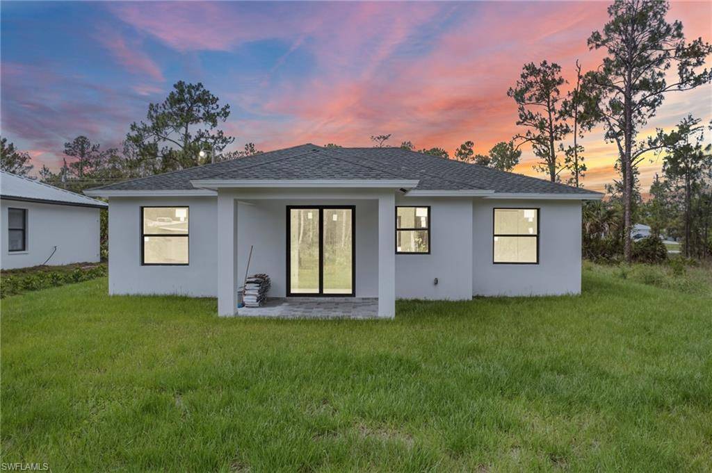 Naples, FL 34120,3525 43rd AVE NE