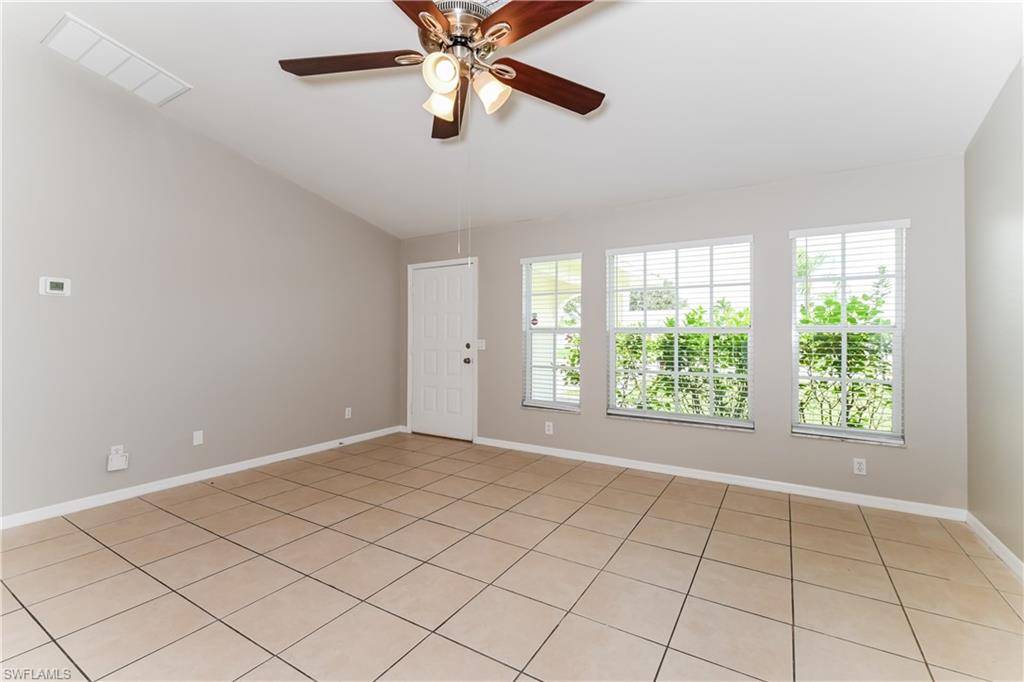 Cape Coral, FL 33990,406 SE 8th ST