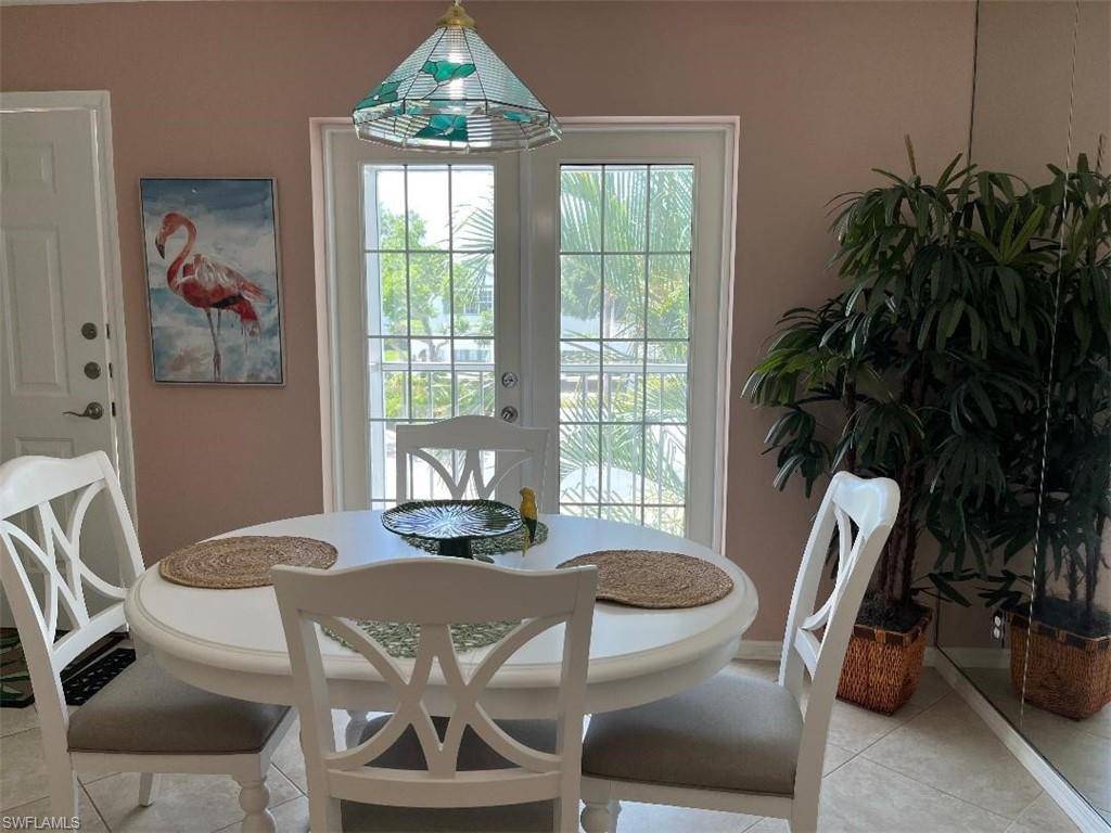 Naples, FL 34108,853 Tanbark DR #203