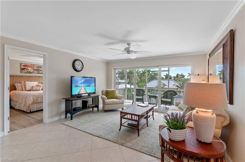 Naples, FL 34102,534 12th AVE S #534