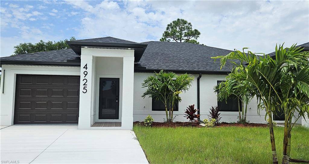 Lehigh Acres, FL 33973,4925 Leonard BLVD S