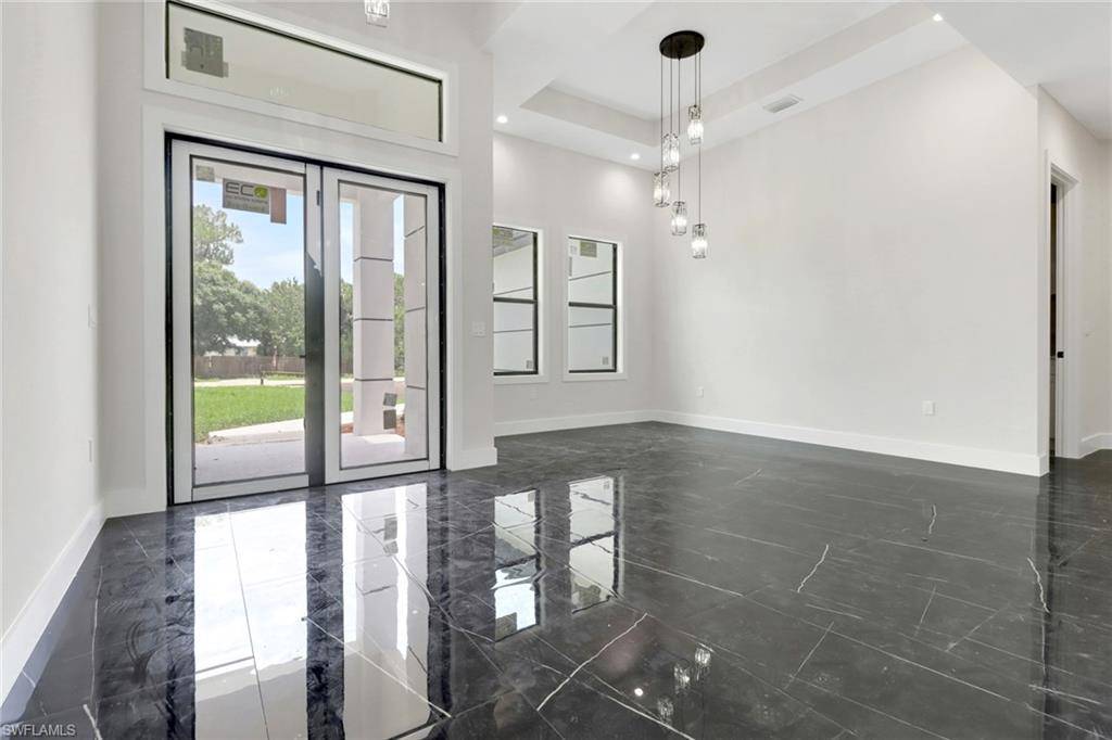 Naples, FL 34117,4259 12th AVE SE