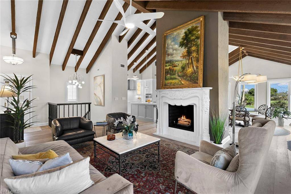 Naples, FL 34108,5850 Pelican Bay BLVD #C
