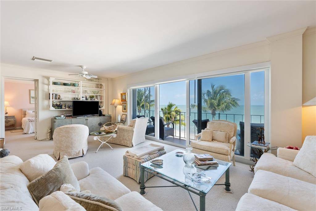 Naples, FL 34102,2011 Gulf Shore BLVD N ##45