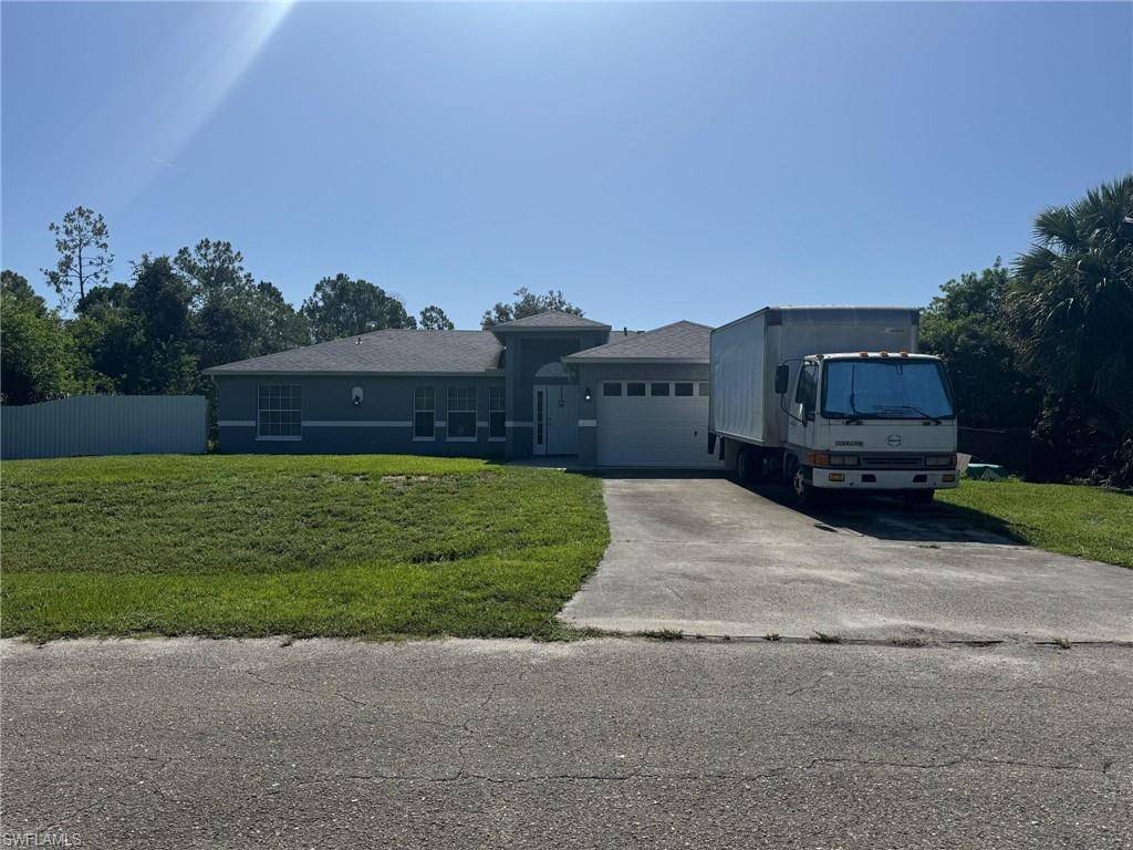 Lehigh Acres, FL 33972,602 Eighth AVE