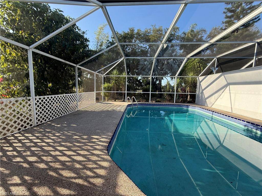 Lehigh Acres, FL 33936,1929 Golfside Village DR