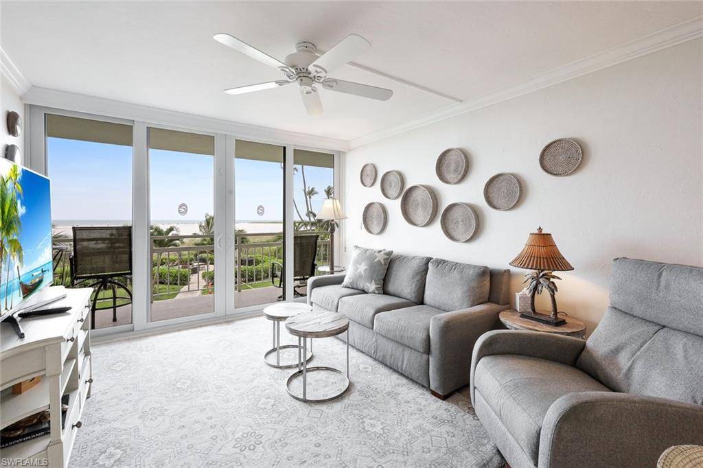 Marco Island, FL 34145,180 Seaview CT #215