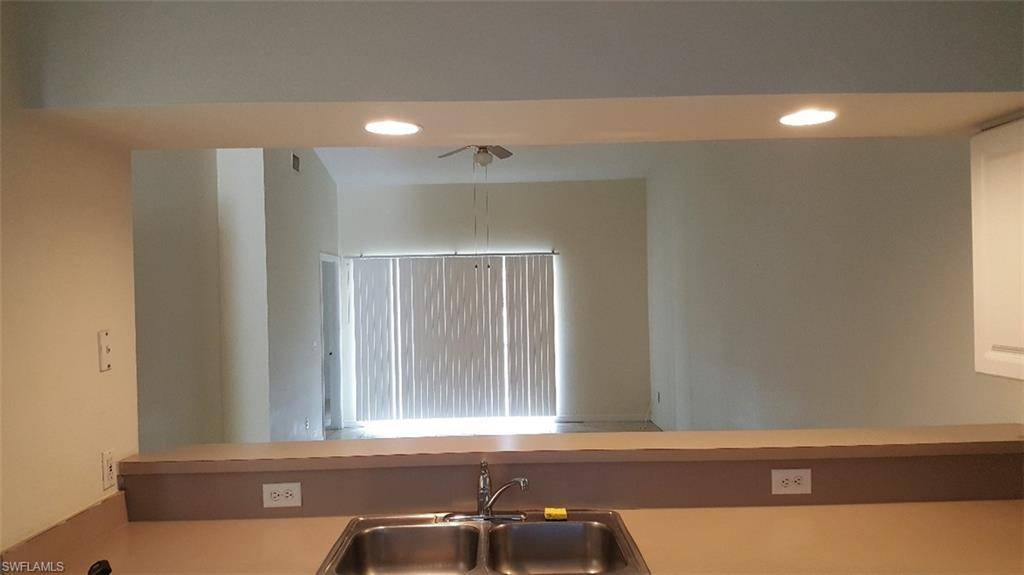 Cape Coral, FL 33990,519 SE 23rd PL