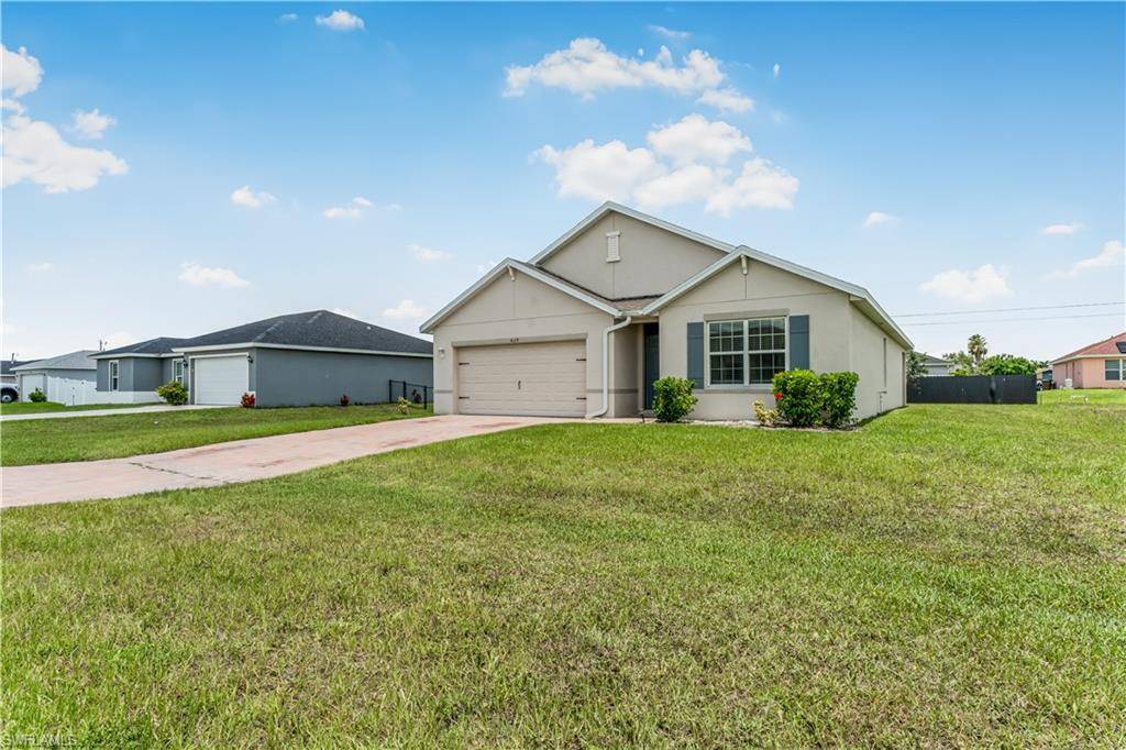 Cape Coral, FL 33993,429 NW 3rd LN