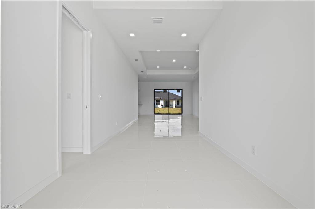 Cape Coral, FL 33909,2908 NE 7th PL