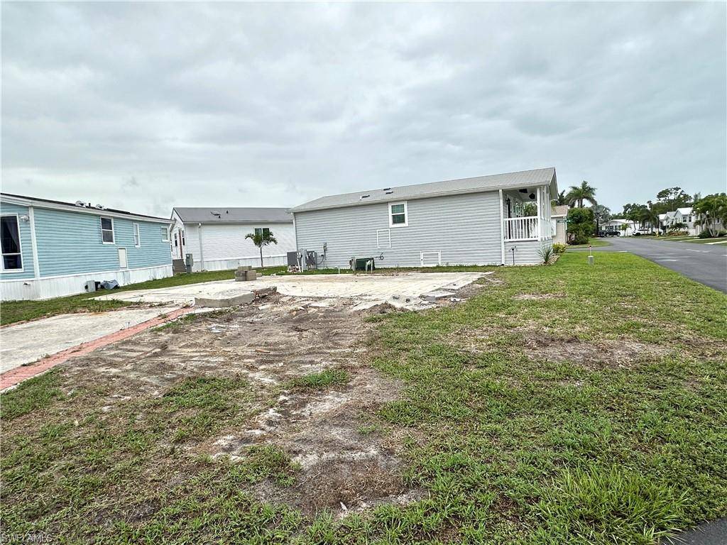 Estero, FL 33928,4761 Lafayette LN W