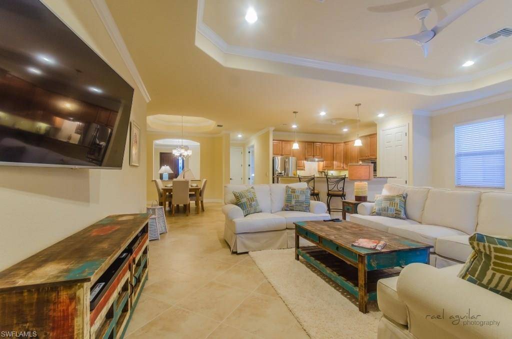 Naples, FL 34113,9230 Veneto PL #33AB