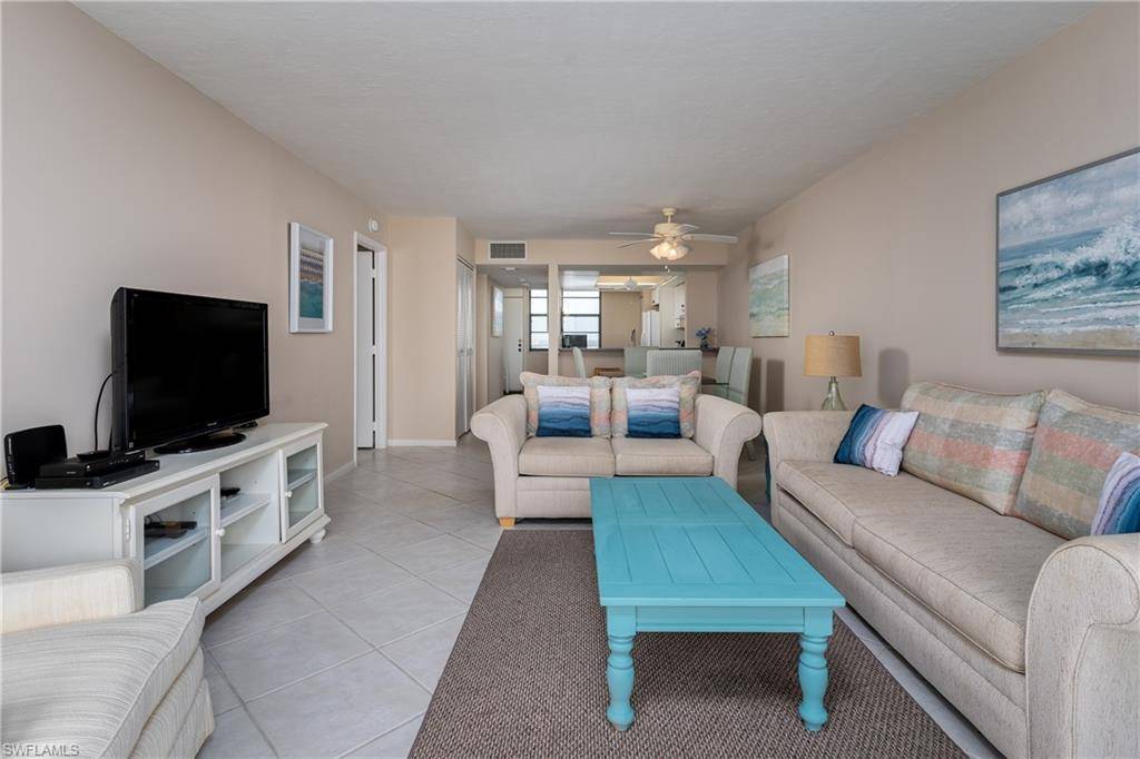 Marco Island, FL 34145,260 Seaview CT #1605