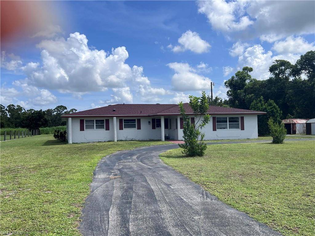 North Fort Myers, FL 33917,6431 Bright RD