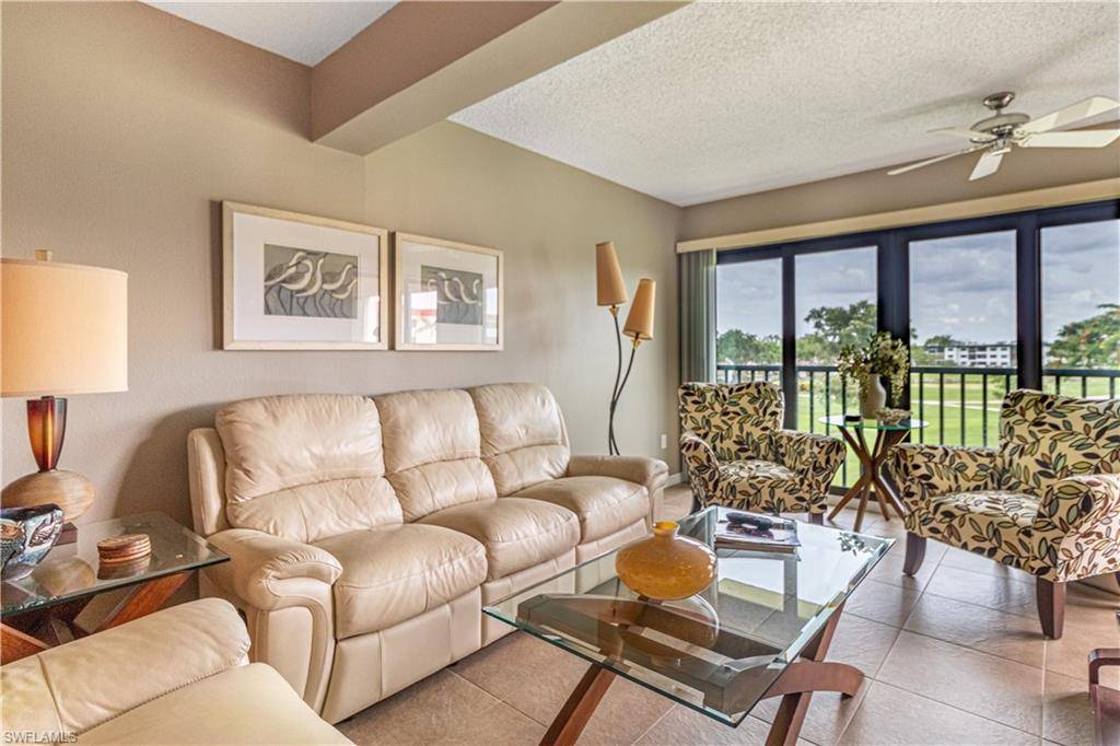 Fort Myers, FL 33907,7406 Lake Breeze DR #312