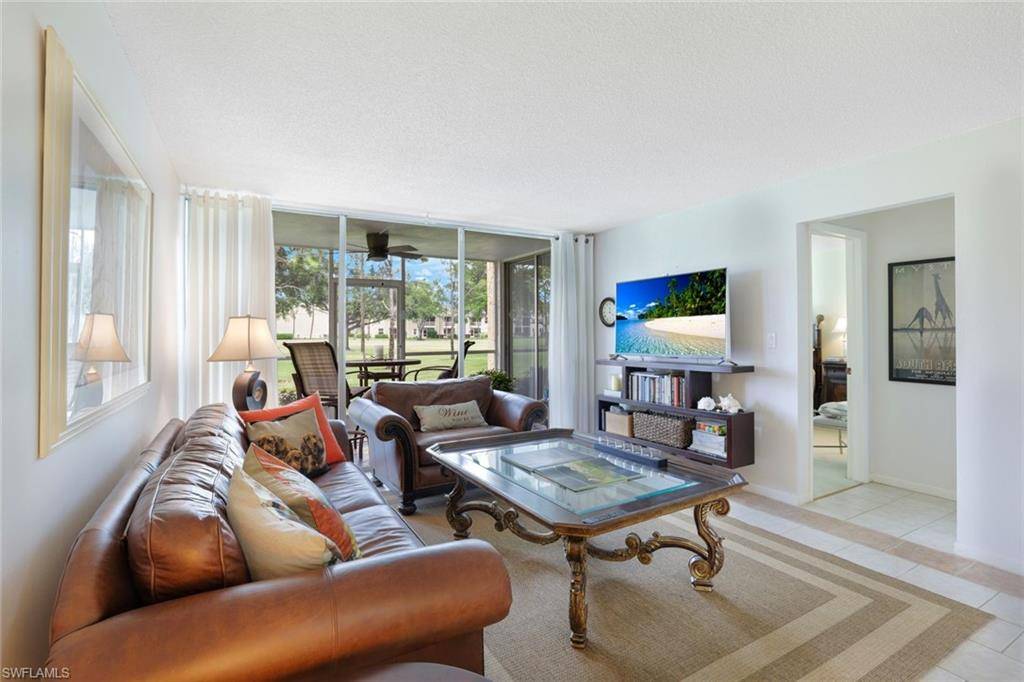 Naples, FL 34105,1086 Forest Lakes DR #9106